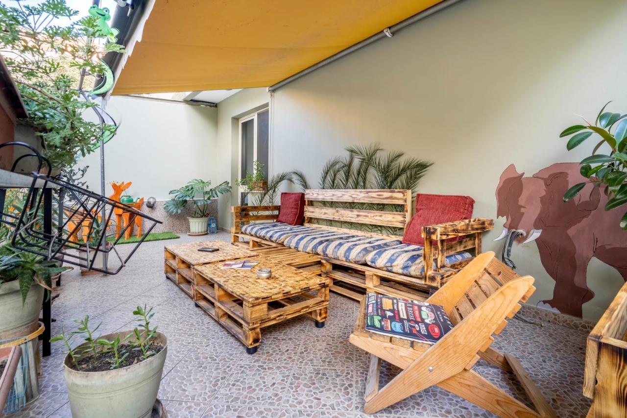 Hostel Nena Semi Tiran Dış mekan fotoğraf