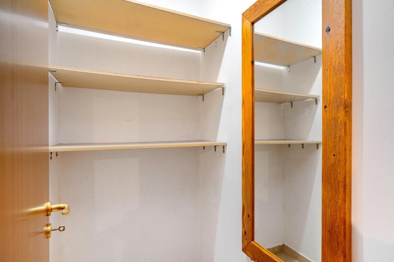 Hostel Nena Semi Tiran Dış mekan fotoğraf